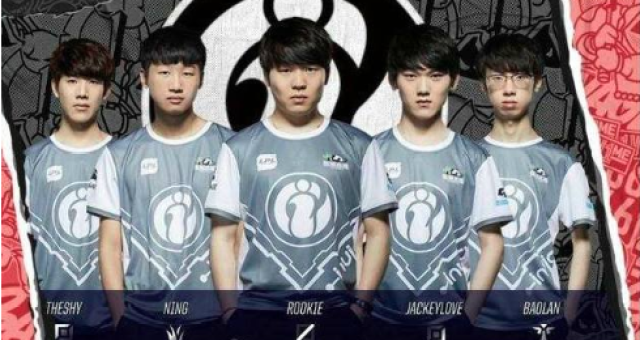 式与俱乐部 式与俱乐部